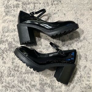 Chunky lug sole Mary Jane high heel shoes